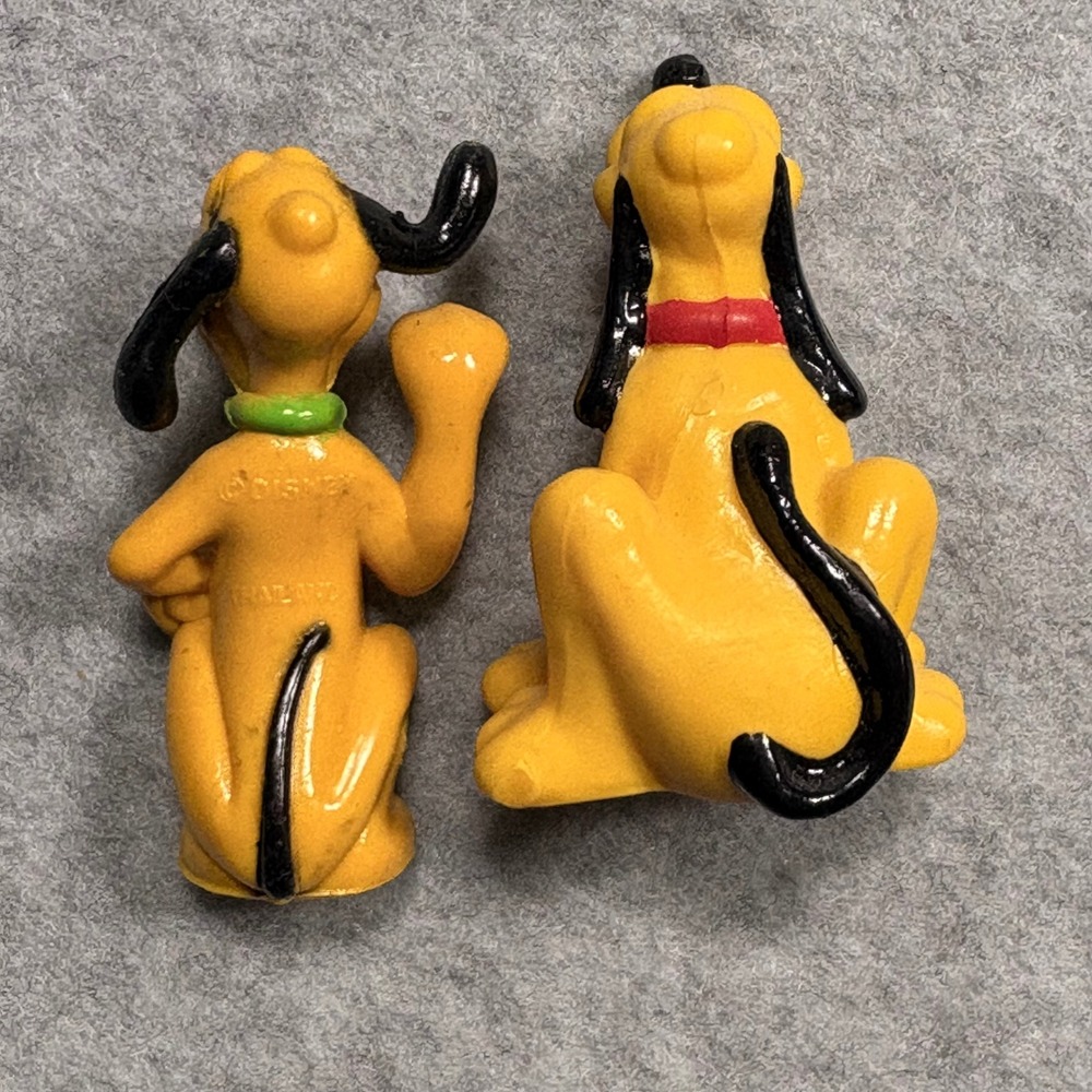 Disney Pluto PVC Toy Figurines Set of 2 Vintage Mickey Mouse Dog Collectibles - Picture 4 of 4